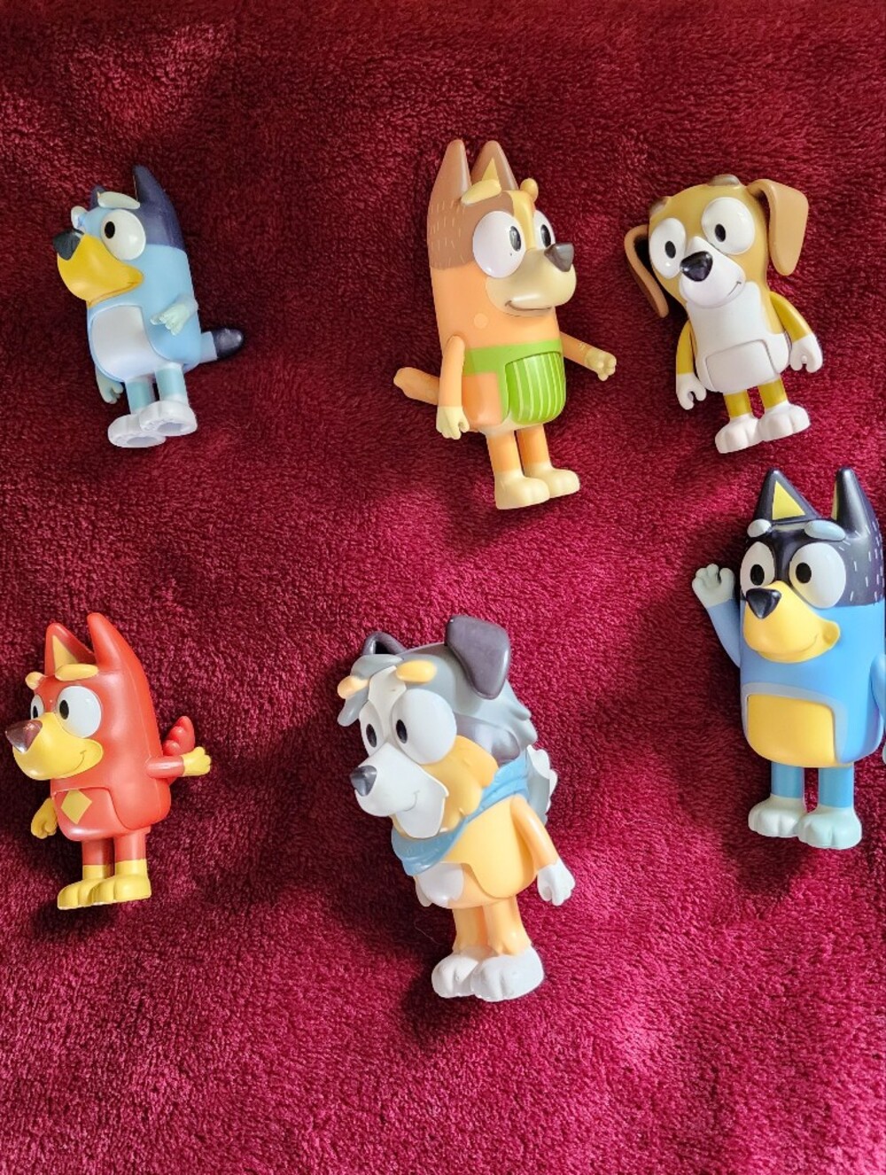 6 Bluey Character Toys